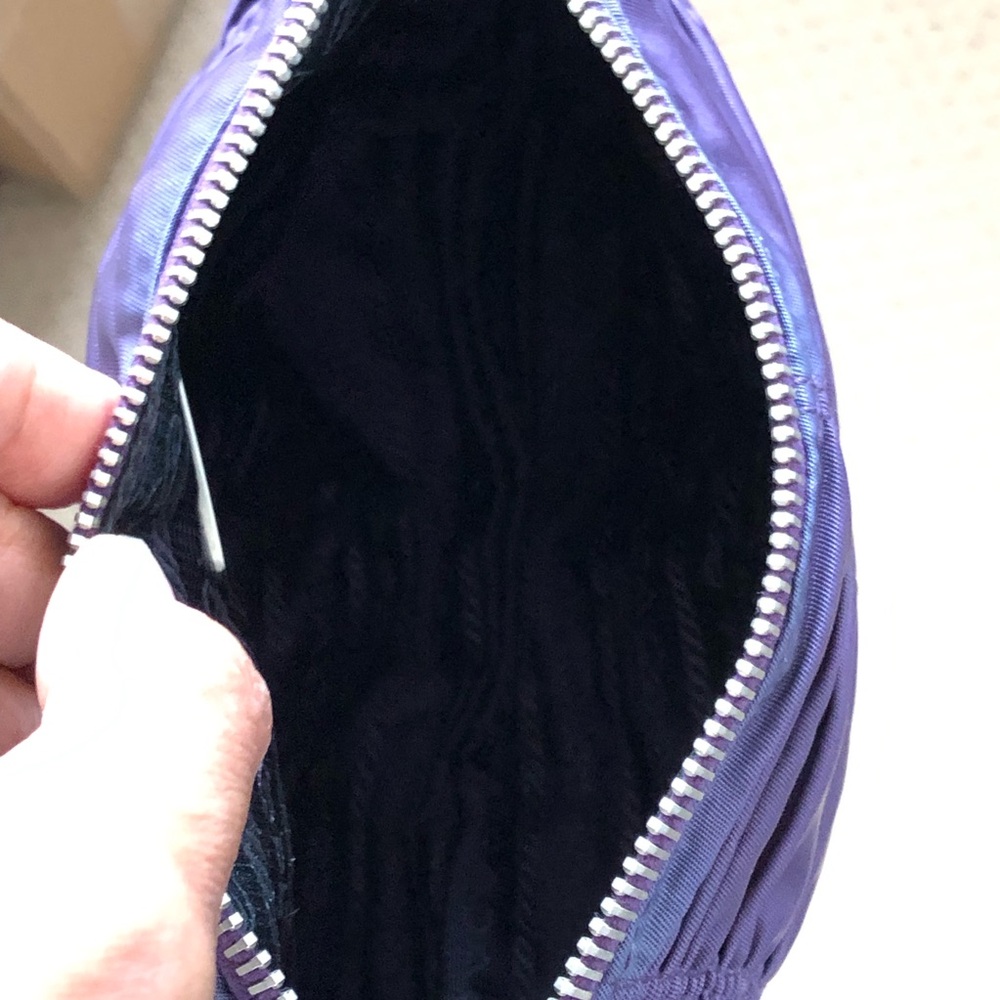 Prada Nylon Pouch NWT, Dust bag & COA - Picture 4 of 5